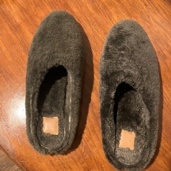 Aquatalia Emilia Shearling Mules Green Women's Size 9 - Good Clean Condition - Picture 4 of 4